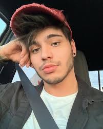 <em>Alex W.- USA</em>